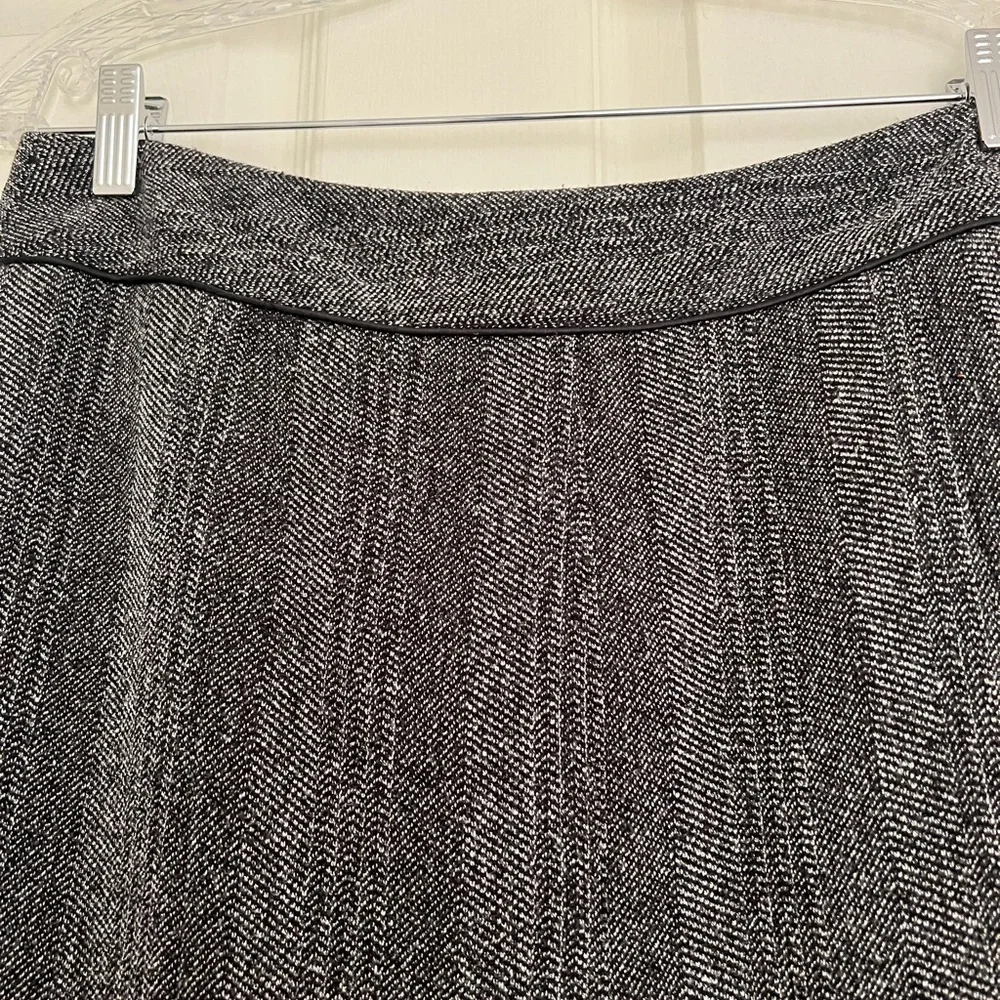 Jessica Heather Gray A-Line Skirt - Picture 2 of 10